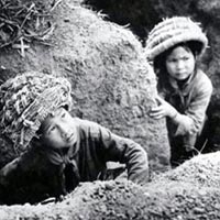 Tin tức trong ngày - Lớp học thời sơ tán