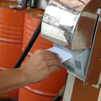 Thị trường - Tiêu dùng - Gắn máy chống gian lận cho 500 cây xăng