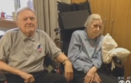 Mỹ: 57 con dòi sống trong tai cụ bà - 2