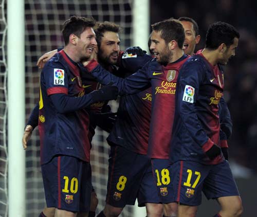 Messi: Ngày ấy đã cận kề - 1