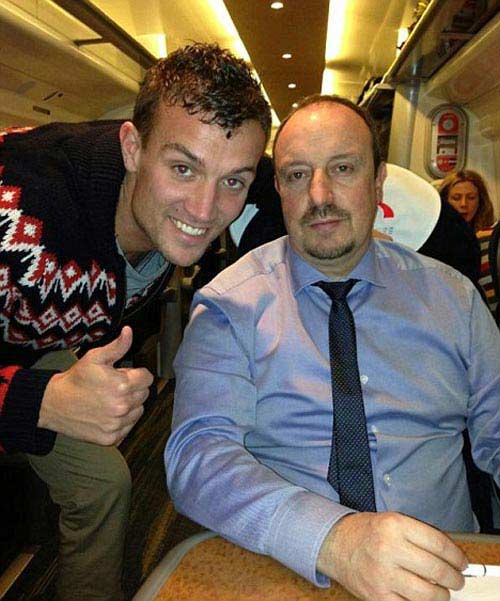 Thua trận, Benitez âu sầu về Liverpool - 1