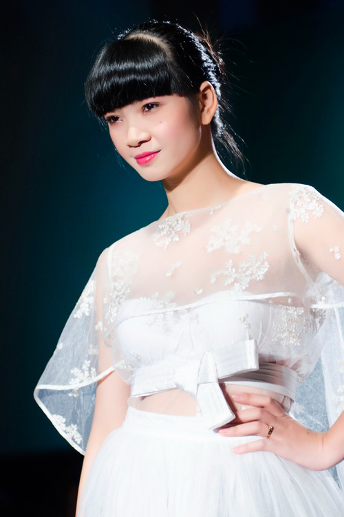 Lãng mạn như thiết kế của Hà Linh Thư - 3