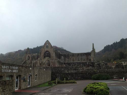 Vẻ đẹp xứ Wales một ngày cuối thu - 2