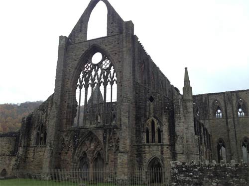 Vẻ đẹp xứ Wales một ngày cuối thu - 3