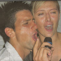 Thể thao - Tennis 8: Djokovic rủ Sharapova karaoke