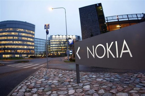 Nokia phải bán trụ sở chính để trả nợ - 1