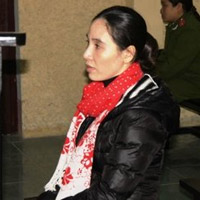 Pháp luật - Đánh ghen, tống tiền: Ngất lịm nghe tuyên án