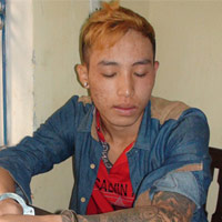 Pháp luật - Gần 10 côn đồ đả thương SV và cảnh sát