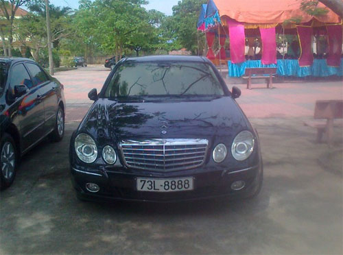 Dàn xe sang biển đẹp ở Quảng Bình - 5