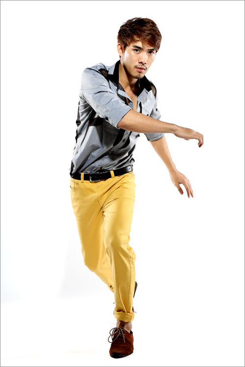 Hoa hậu Thu Thảo đọ chân dài với đàn chị - 9