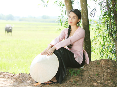 Cẩm Ly dịu dàng nón lá, áo bà ba - 3