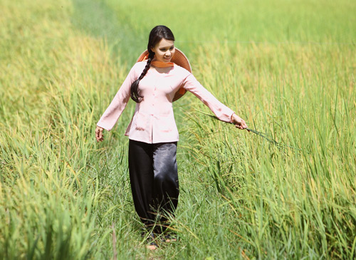 Cẩm Ly dịu dàng nón lá, áo bà ba - 5