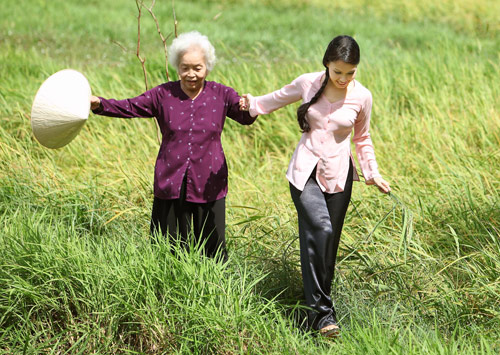 Cẩm Ly dịu dàng nón lá, áo bà ba - 9