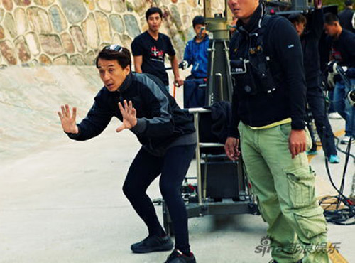 "Choáng" vì Thành Long trong phim cuối - 5