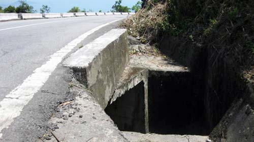 Ông “SOS“ trên đỉnh đèo Hải Vân - 2