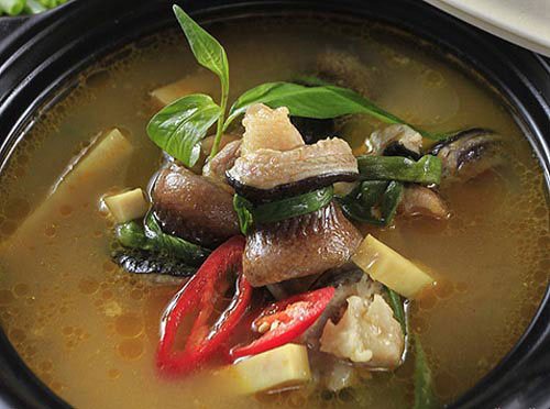 Bổ dưỡng lươn hấp bầu hồ lô - 1