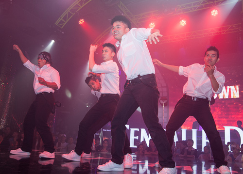 Maya chạy đua nóng bỏng với Hà Hồ - 17