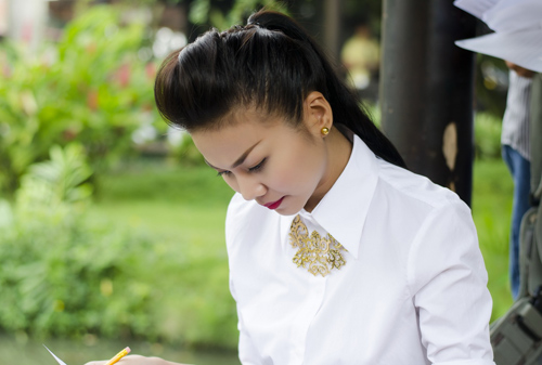 Mê hoặc vì nụ cười Thanh Hằng - 2