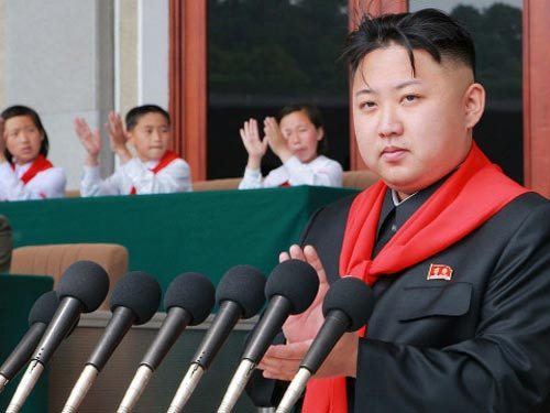100 xe bọc thép bảo vệ nhà Kim Jong-un - 1