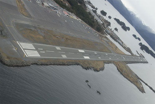 Những sân bay kỳ lạ nhất hành tinh - 8