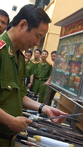 Cướp hoành hành, TP.HCM vẫn "ngại" học 141 - 2