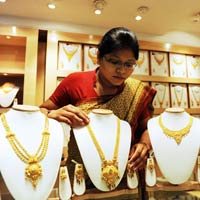 Tài chính - Bất động sản - Vàng tăng kém bền vững