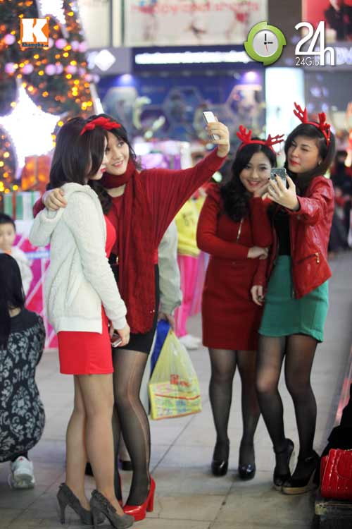 Giới trẻ Hà Thành đón Giáng sinh sớm - 5