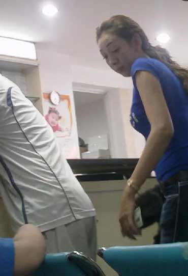 Nhức nhối trò "hai ngón" ở bệnh viện - 2