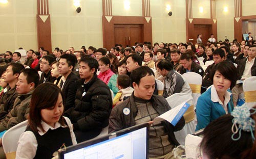 HN: Nóng căn hộ dưới 15 triệu đồng/m2 - 1