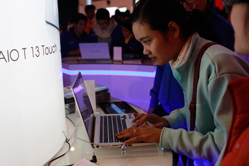 Sony tung loạt sản phẩm chạy Windows 8 - 1