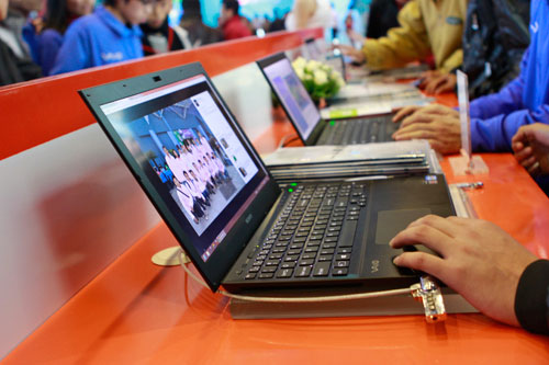 Sony tung loạt sản phẩm chạy Windows 8 - 3