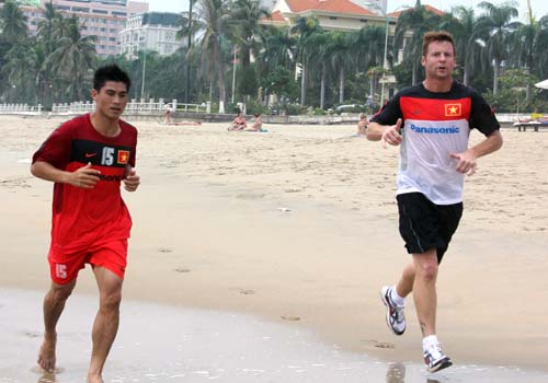 Tấn Tài, Văn Phong chính thức về HP - 1