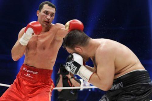 HOT: Hamilton cần thời gian để tỏa sáng - 3