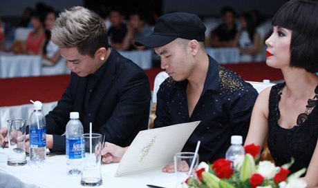 Công chúng bị lừa đến bao giờ? - 1