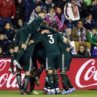 Bóng đá - Real: Muốn ra sân, phải đa năng