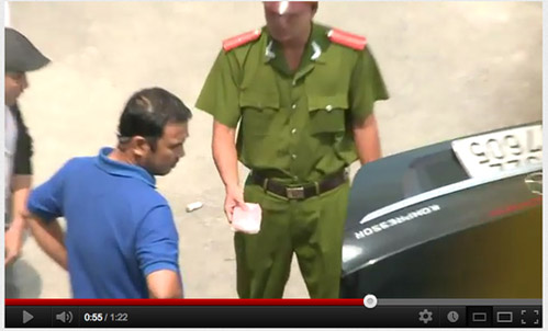 Những scandal chấn động Vbiz 2012 - 2