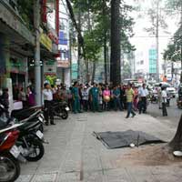 Tin tức trong ngày - TPHCM: Rơi từ tầng 5, bé trai tử vong