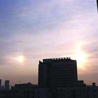 Tin tức trong ngày - TQ: Ba mặt trời xuất hiện cùng lúc