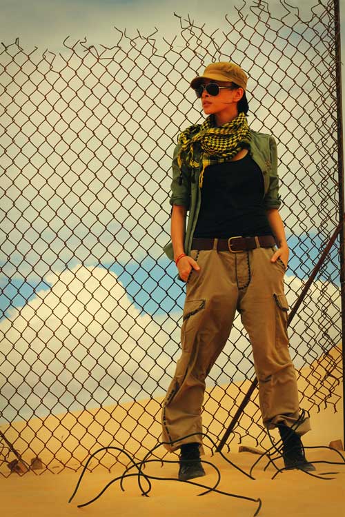 Ngô Thanh Vân bụi bặm trên sa mạc cát - 7