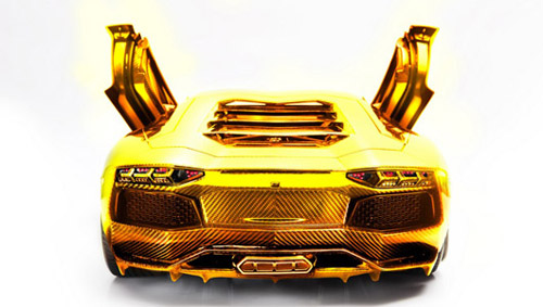 Lamborghini ‘cõng’ 1400 viên kim cương - 3