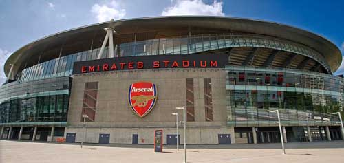 Arsenal: Đâu phải tại Emirates - 3