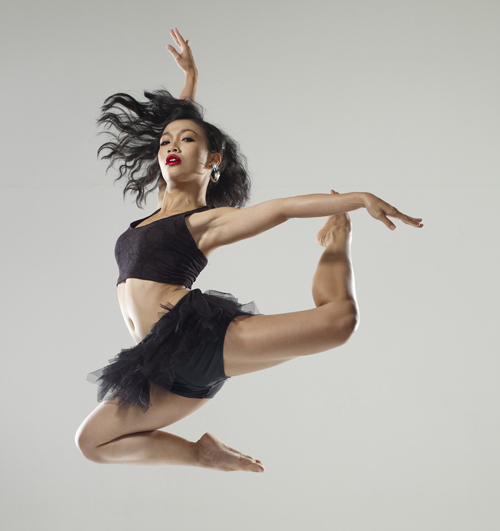 Sao hải ngoại trình diễn tại Bước nhảy - 6