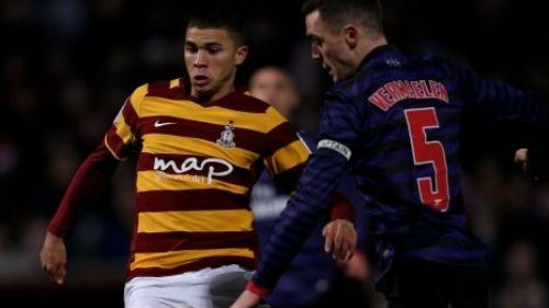 "Nội soi" bộ mặt nhợt nhạt của Arsenal - 2