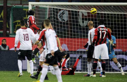 Milan - Reggina: Đẳng cấp lên tiếng - 1