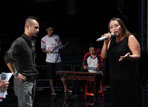 Hương Tràm lột xác với nhạc dance - 7