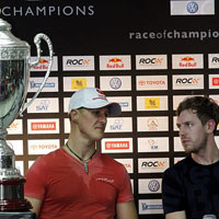 Thể thao - HOT: Vettel &amp; Schumacher vô địch Race of Champions