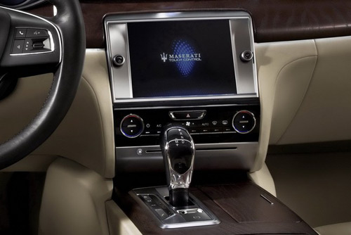 Maserati Quattroporte 2013: Cây đinh ba 'hái' tiền - 15