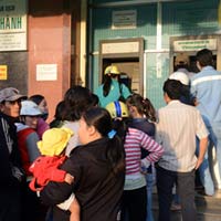 Tài chính - Bất động sản - Phí ATM nội mạng, không chỉ là chuyện 3.000 đồng
