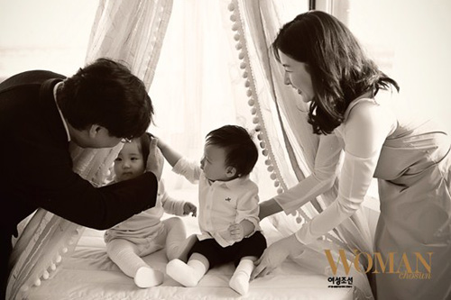 Ghen tỵ với 6 cặp đôi showbiz Hàn - 10