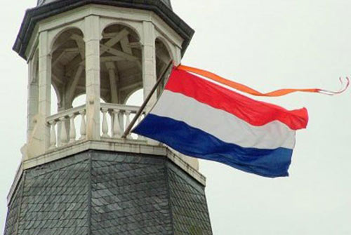 Những quốc gia “ngồi” trên đống vàng - 2